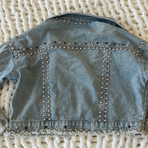 Jean jacket with beads - Picture 3 of 3